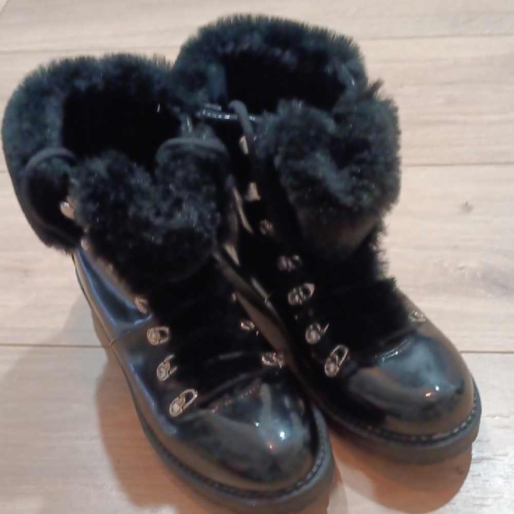 Women's Black Lace Up Boots,  Ladies Patent Leather Fur Boots